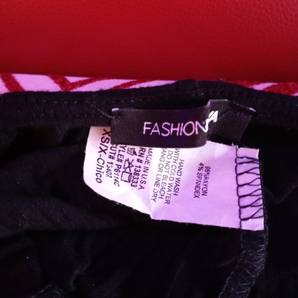 FASHION NOVA BLK RIBBED JUMPSUIT - Picture 13 of 14